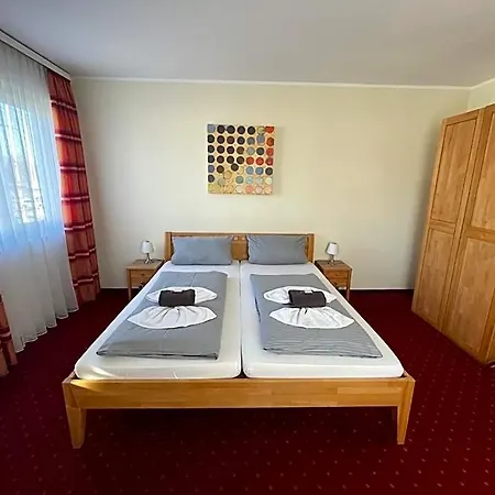 Leitner Hotel